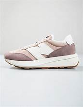 New Balance 370 Trainers – Earth Shadow/Flat Taupe £39.99