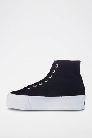 Preciazos hasta 90% descuento Superga o Levis calzado desde 6.90€ adulto e infantil