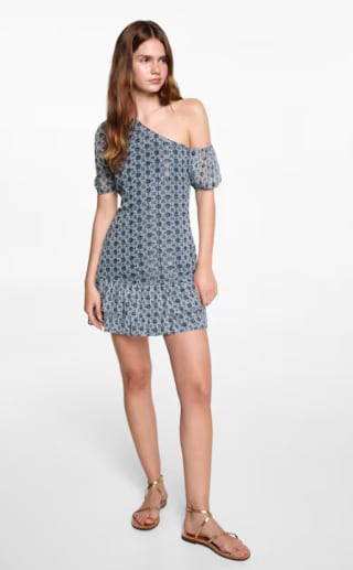 Vestido asimétrico estampado por 4.99€