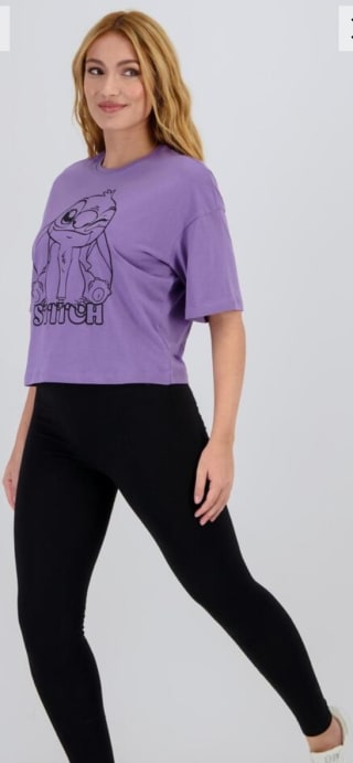 Camiseta Boxy Lilo & Stitch Disney mujer por 4.99€.