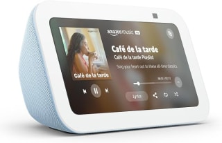 Echo Show 5 (modelo más reciente) por $1,399 en Amazon