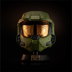 Halo Casco de Lujo Jefe Maestro con soporte y luces LED por 59.49€