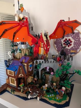 LEGO Ideas Dungeons & Dragons - het verhaal van de rode draak voor €255,99