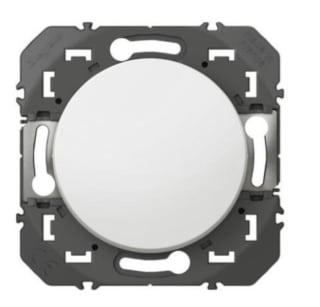Lot de 50 interrupteurs Legrand Dooxie – Va-et-vient, bornes automatiques à 124€