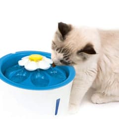 Catit 43747 Fuente de agua para gatos 3 litros, silenciosa, fácil limpieza, 14.99€