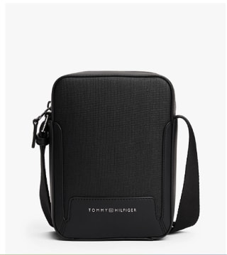 Sac reporter Modern à logo en métal à 89,90€
