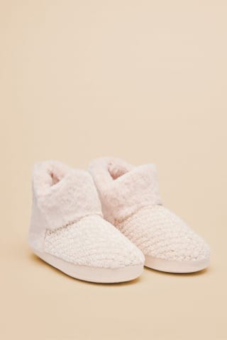 Zapatillas de casa tipo bota con pelo para Mujer Women'secret por 3.59€