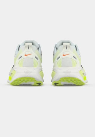 Nike Vomero 18 — Chaussures de running pour 76,90€ chez Zalando Privé