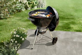 Barbecue charbon de bois Weber Original Kettle Premium ø57 cm à 169€ chez Castorama