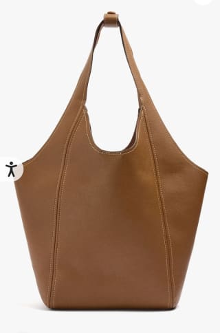 Parfois Bolso shopper con pespuntes por 15.99€.