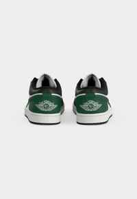 Jordan AIR JORDAN 1 UNISEX sneakers laag voor €77,95 bij Zalando