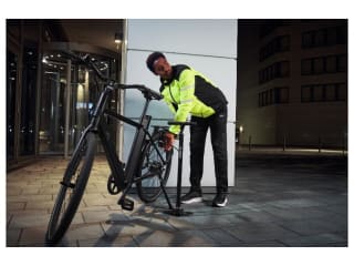 CRIVIT Vloerfietspomp XL met manometer voor €7,99 bij Lidl