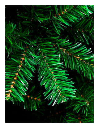 Árbol de Navidad 180 cm por $648 en Suburbia