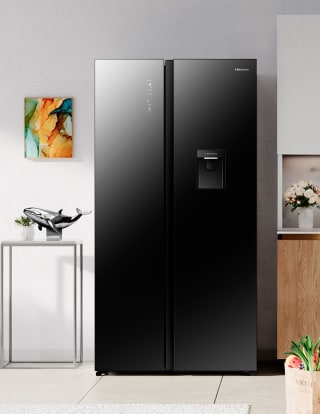Refrigerador Dúplex Hisense RS20P3GBN de 20 pies por $12,647 en Liverpool