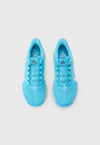 Nike ACG Pegasus Trail por 74,90€ en Privé by Zalando