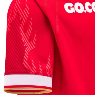Camiseta oficial Gales WRU macron (mujer) por 5€ en Deporte-Outlet