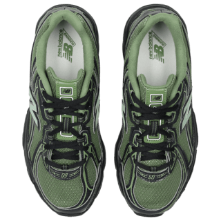 New Balance 740 basisschool schoenen voor €45 bij Foot Locker