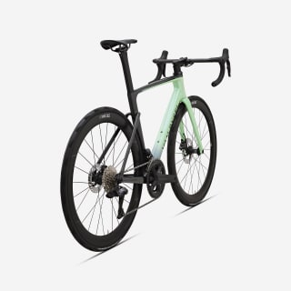 VAN RYSEL RCR PRO Shimano Ultegra Di2 2x12v pour 4.499,99€ chez Decathlon