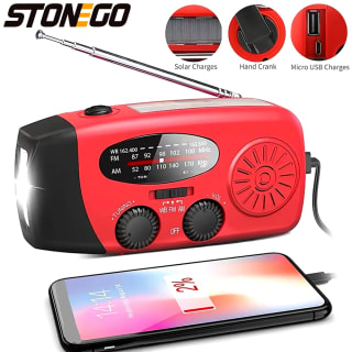 Radio con linterna y batería de 2000 mAh por 18.99€