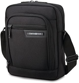 Samsonite Classic 2.0 RFID Crossbody por $482.82 en Amazon