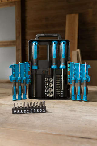 WORKZONE Juego de destornilladores y puntas (39 piezas) por 7,99€ en ALDI