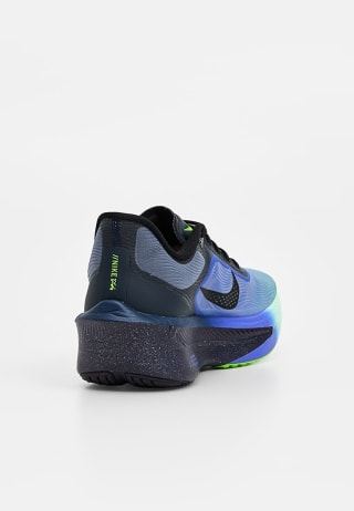 Nike Performance Zoom Fly 6 Glam pour 78,90€ chez Privé by Zalando