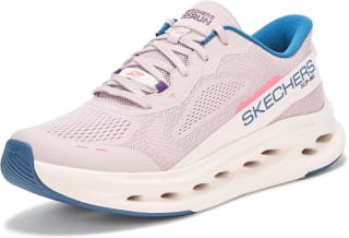 Skechers MAX Cushioning Glide-Step Caledonia desde $1,580 en Amazon