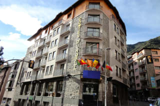 Hotel Comtes d'Urgell por 35€ en Traventia