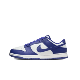 Diverse Nike Dunks, Adidas Gazelle sneakers en meer tot €50 bij theatticstreetwear