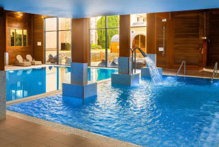 Bannatyne Spa Day (3 treatments, bubbly & gifts) for £41 at Wowcher