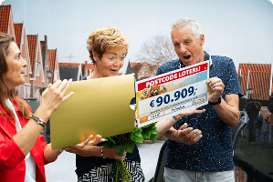Gratis 1e maand meespelen bij Postcode Loterij