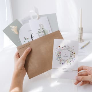 Gratis Muestra de invitaciones personalizadas a domicilio de boda, comunión o bautizo