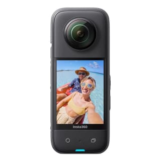 Insta360 Cámara de Acción X3 (Standard Bundle) por $4,497 en Costco