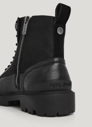 Pepe Jeans botas cordones piel negro por 70€