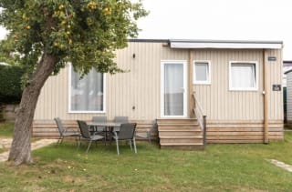 1 noche en Santillana Bungalow & Glamping Resort por 29€ en Buscounchollo