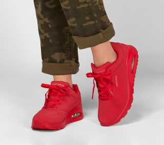 Skechers Uno Stand On Air dames sneaker voor €39,98 bij Amazon