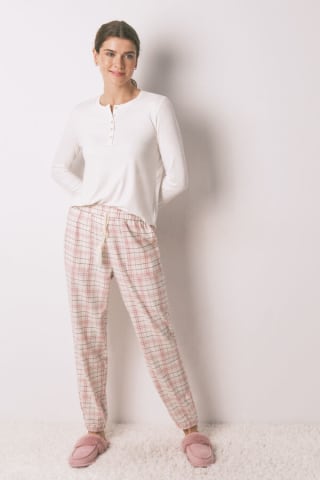 Pantalón largo franela rosa print cuadros por 7.99€