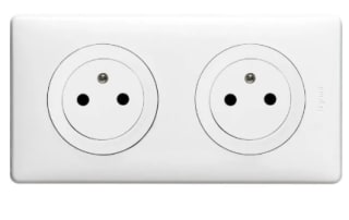 Double prise de courant LEGRAND Celiane à 32,50€
