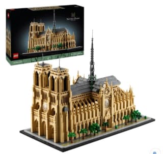 LEGO Architecture Notre-Dame de Paris Set for £132.99