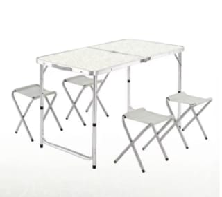 Mesa de Camping Plegable Tipo Maletín y 4 Taburetes Altura Regulable por 20.83€