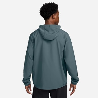 Nike Dri-FIT Form veste à capuche homme pour 39,99€ chez Intersport