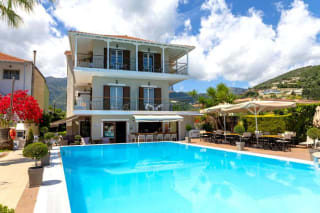 13 dagen Lefkas (Sands Studio's, Nidri) voor €841,48 bij Sunweb