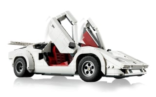 LEGO 10337 Lamborghini Countach 5000 Quattrovalvole voor €124,99 bij DreamLand