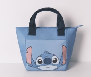 Lunchbag Stitch azul por 12.99€.