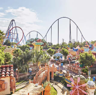 PORTAVENTURA Escapada Salou 3 Noches Apartamento + Entradas 2 Días 2 Parques