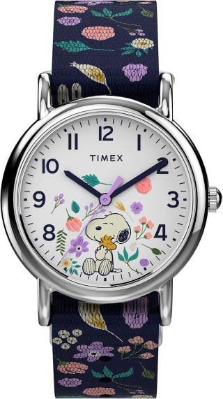 Timex Weekender 31 mm Peanuts (reloj de mujer) por $877 en Amazon