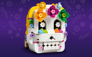 LEGO Altar de Muertos Calavera Decorativa 40811 por $260 en Amazon