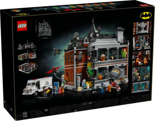 LEGO® DC Batman™ Arkham Asylum™ - 76300 voor €255 bij Bol