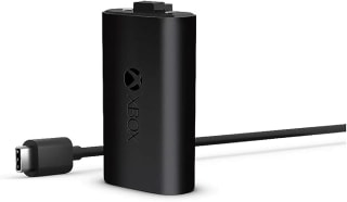 Xbox One Play & Kit de Carga - Edición Estandard por $389 en Amazon