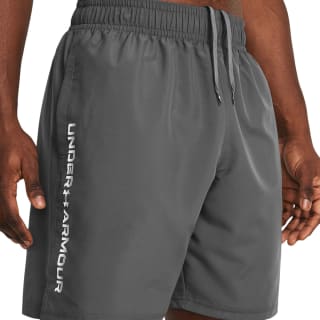 Short de hombre Woven Wordmark Under Armour por 11,95€